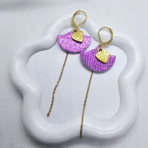 Boucles d'doreilles éventail lilas en cuir colorbijoux Boucles d'doreilles éventail lilas en cuir colorbijoux