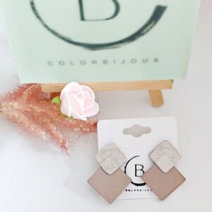 Boucles d'oreilles carré cuir beige colorbijoux