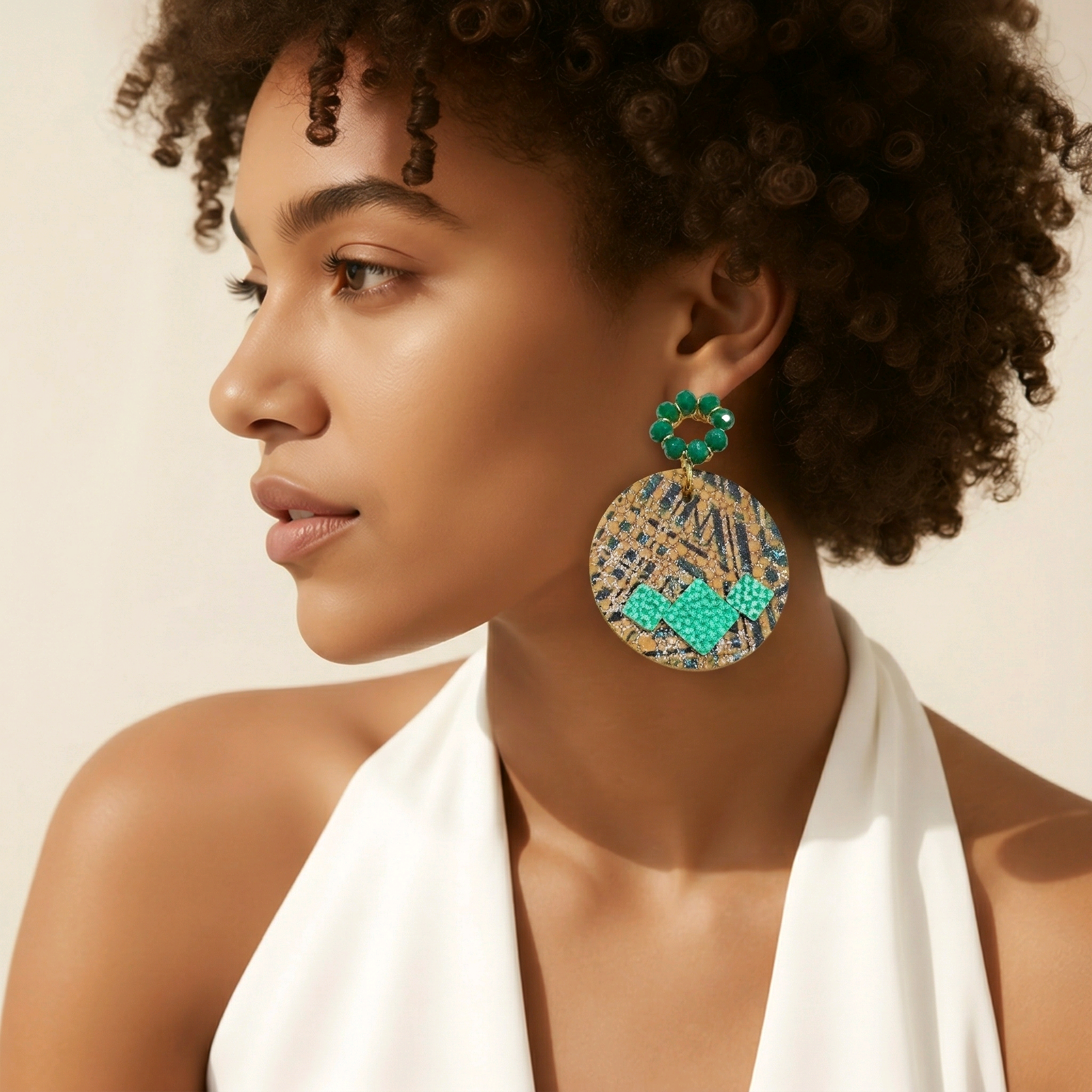 Boucles d'oreilles Céleste en cuir vert (1)