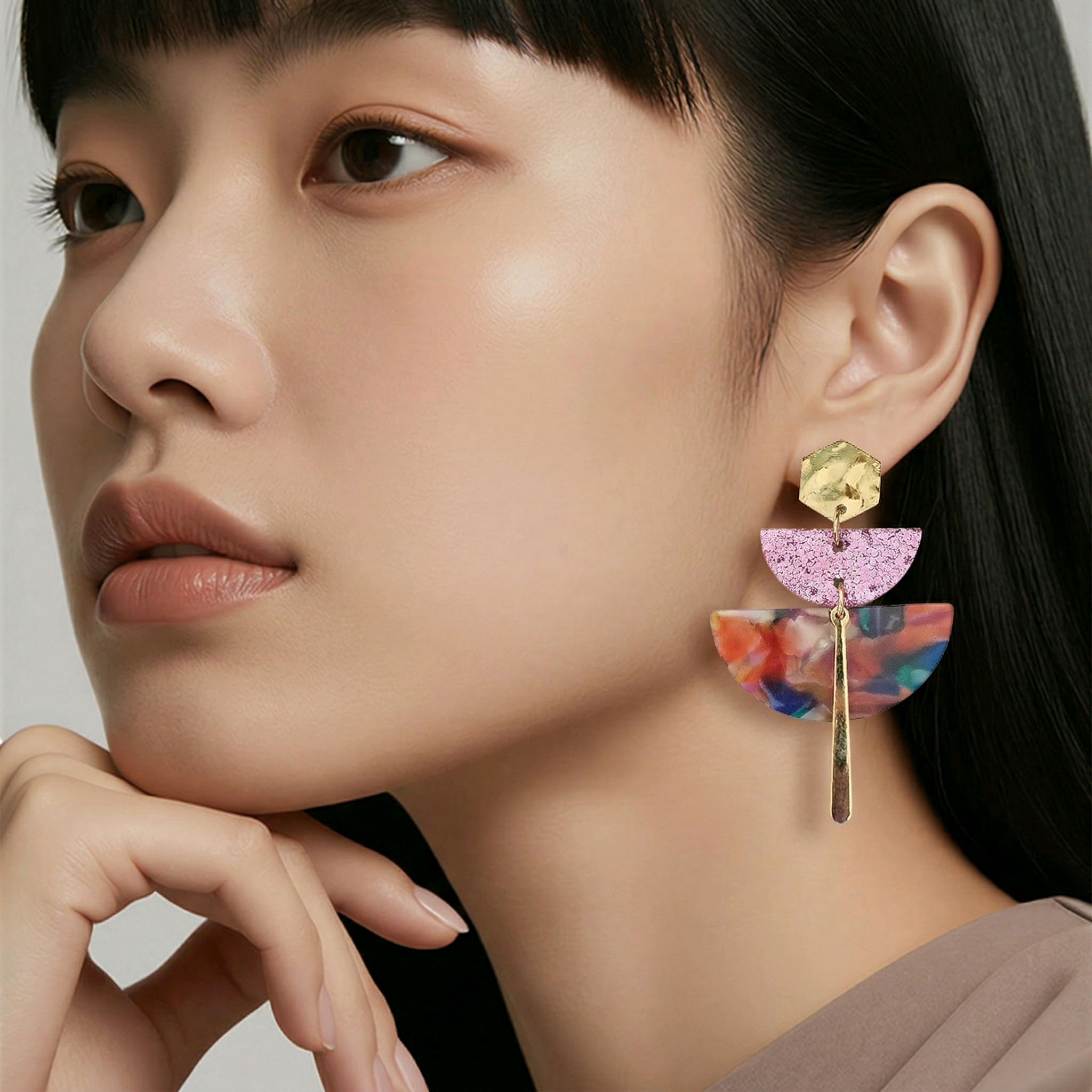 Boucles d'oreilles Charlotte en cuir rose multicolore (1)