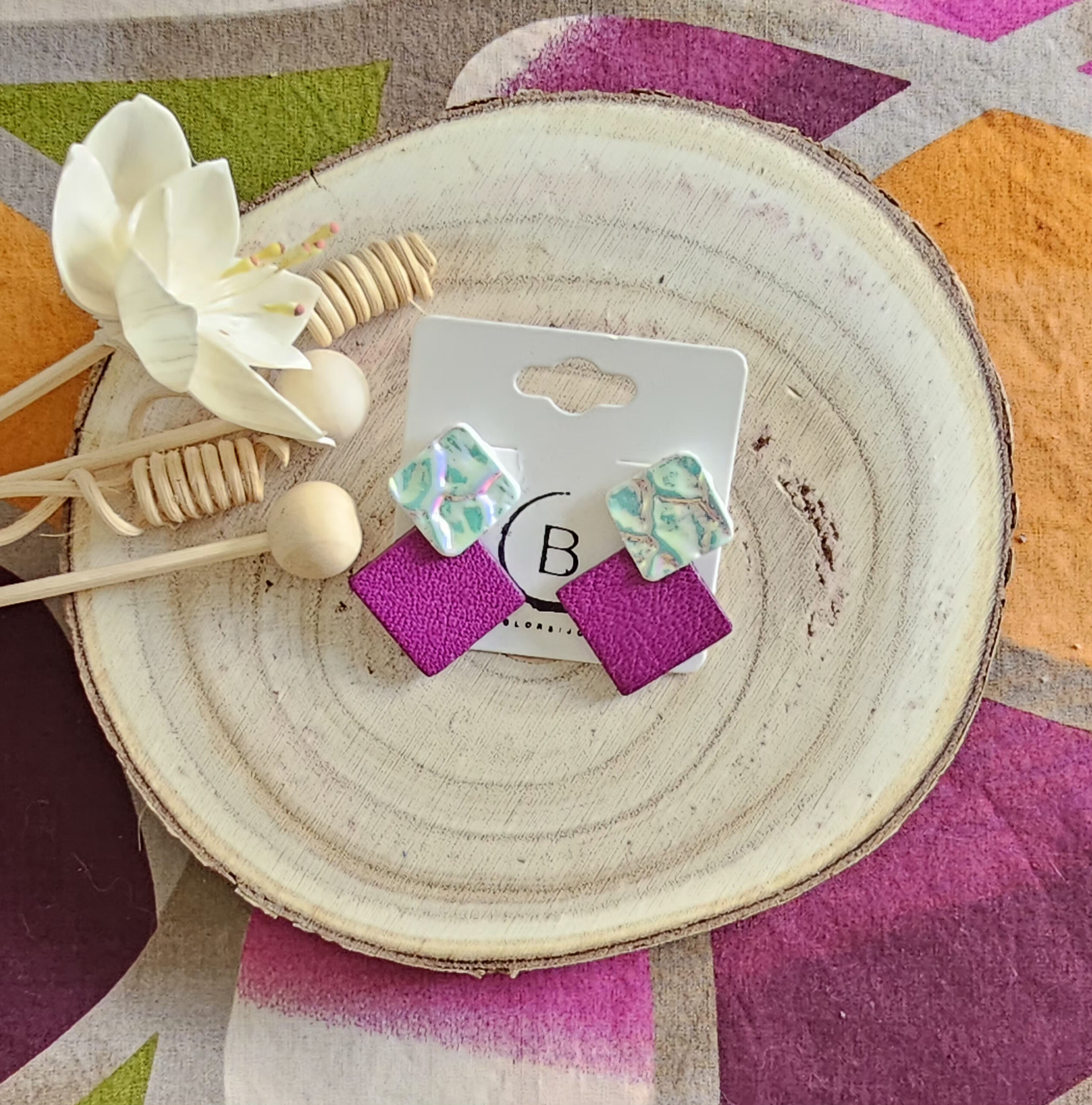 Boucles d'oreilles Chloé en cuir multicolore prune (1)