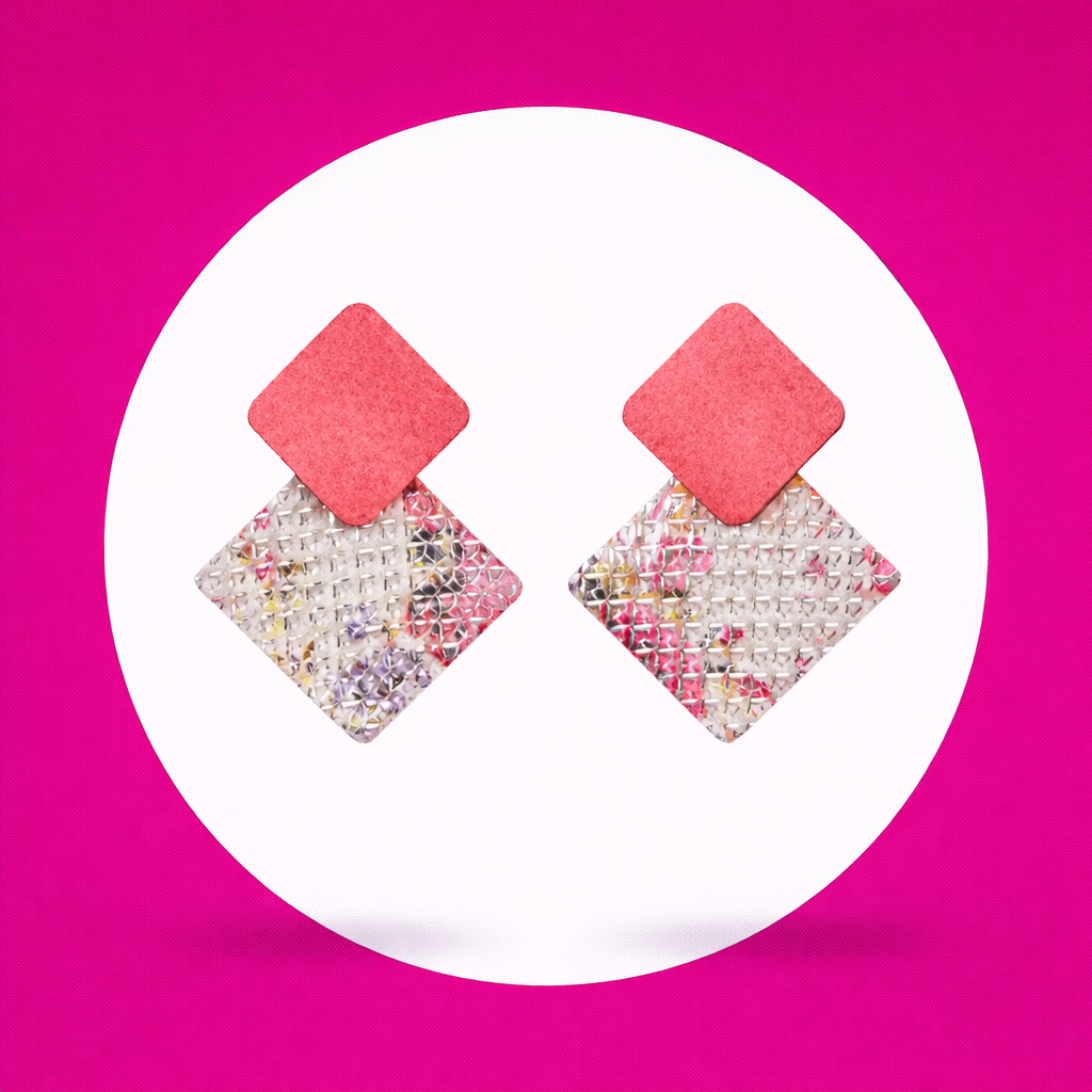 Boucles d'oreilles Chloé en cuir rose blanc (2)