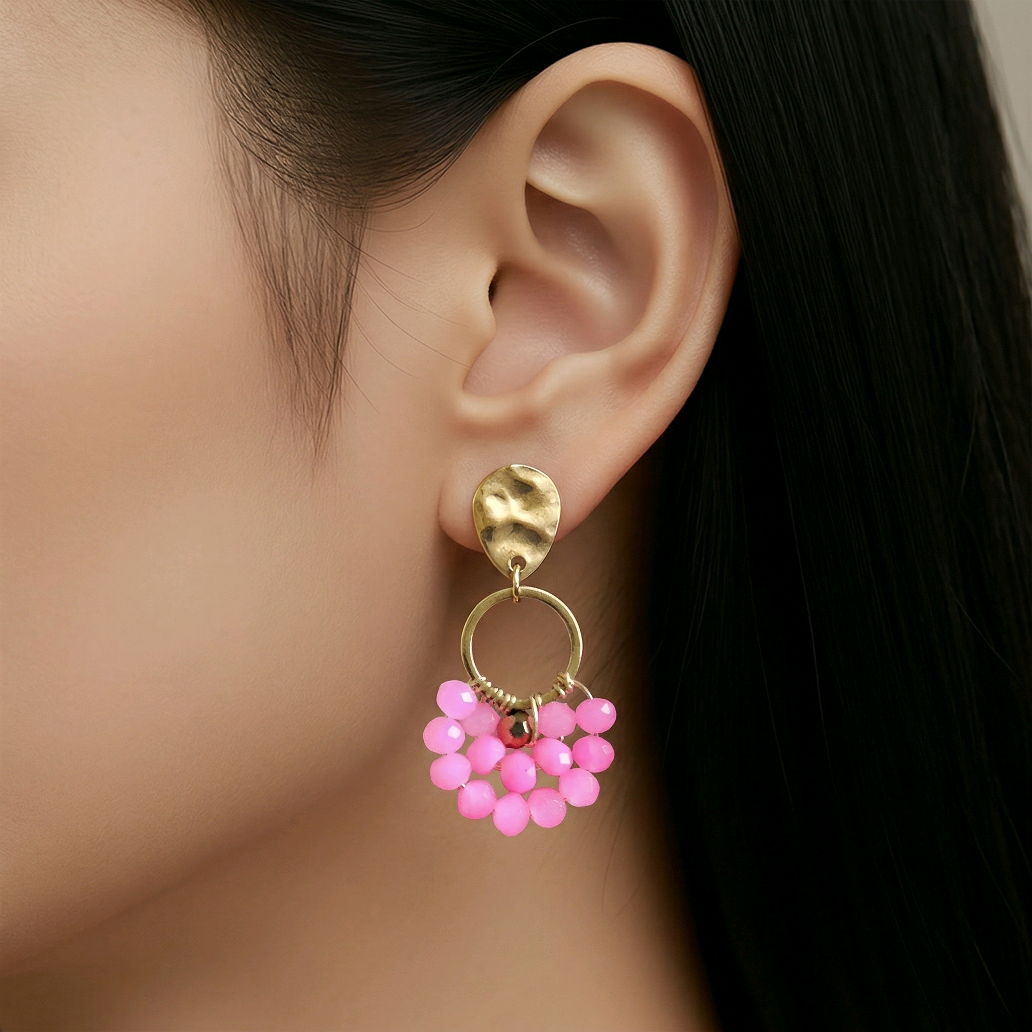 Boucles d'oreilles Cocottes perles en verre rose (1)