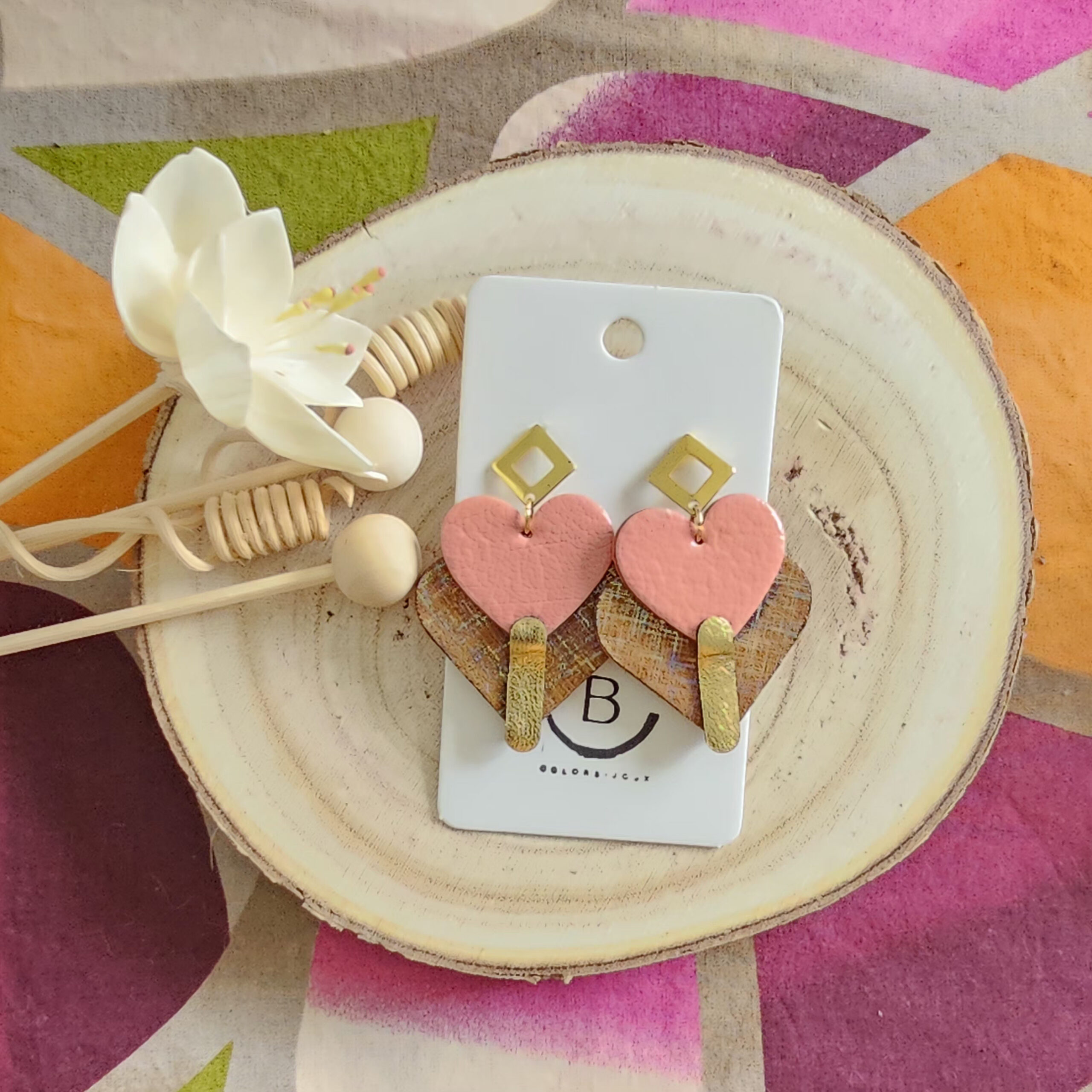 Boucles d'oreilles Diva en cuir rose multicolore (1)