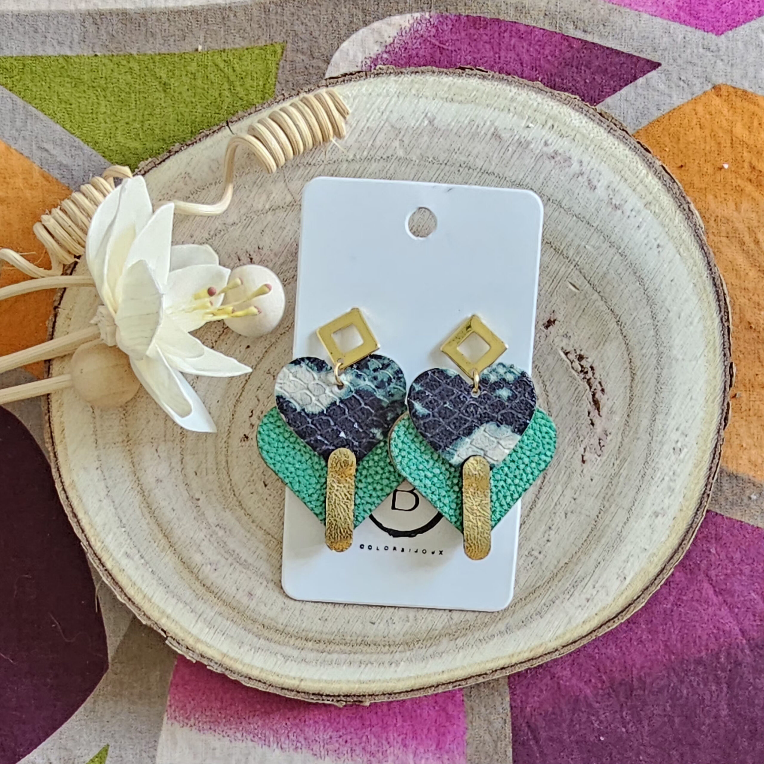 Boucles d'oreilles Diva en cuir vert (1)