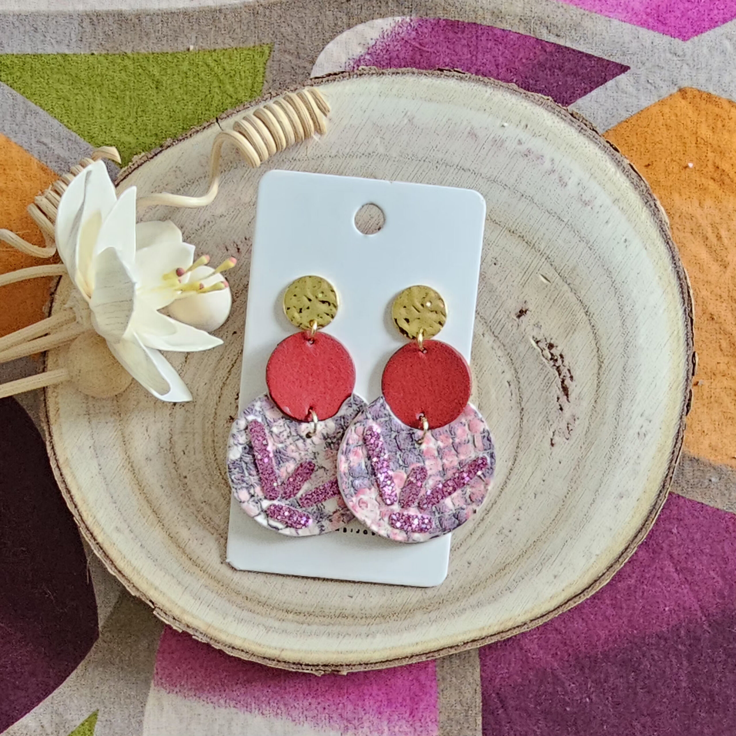 Boucles d'oreilles Eclipse en cuir rouge rose (1)