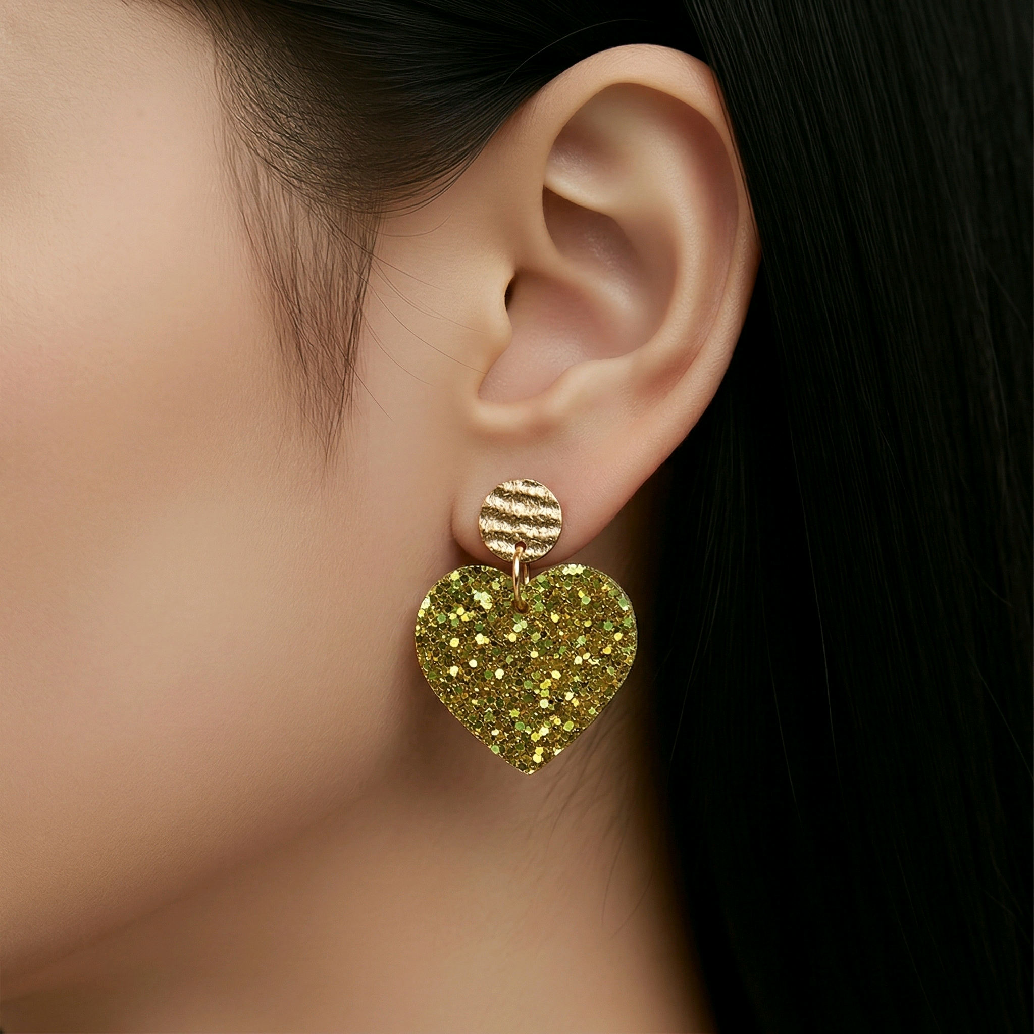 Boucles d'oreilles Girly en cuir doré pailleté (1)