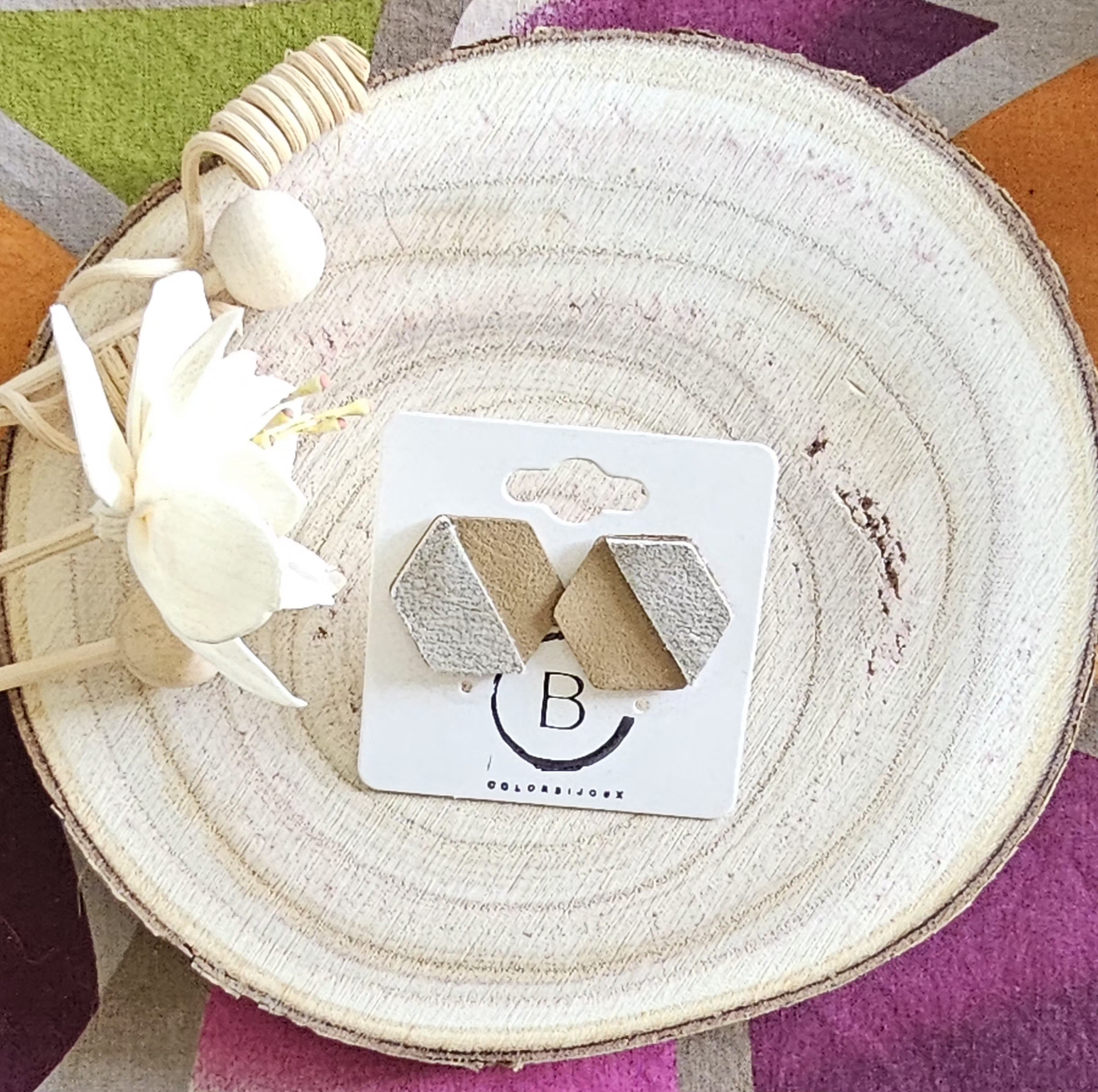 Boucles d'oreilles Jasmin en cuir beige beige clair(3)