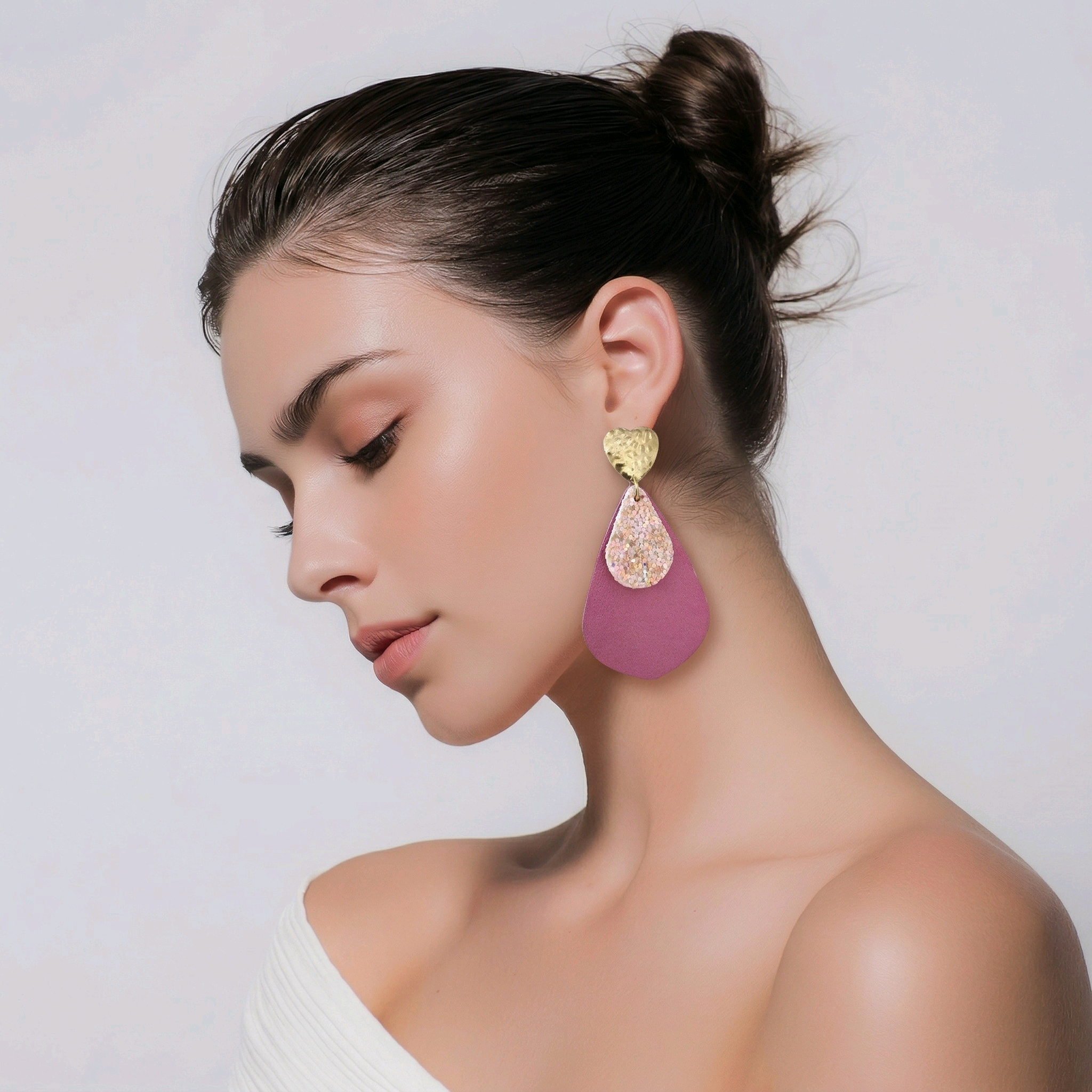 Boucles d'oreilles June cuir rose (1)