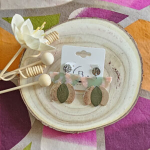 Boucles d'oreilles Lili en cuir rose vert (1)