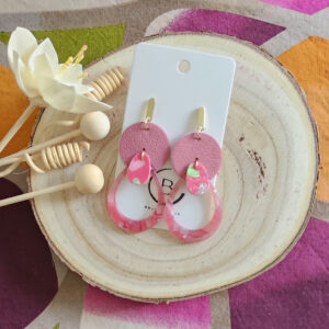 Boucles d'oreilles Stella en cuir rose (1)