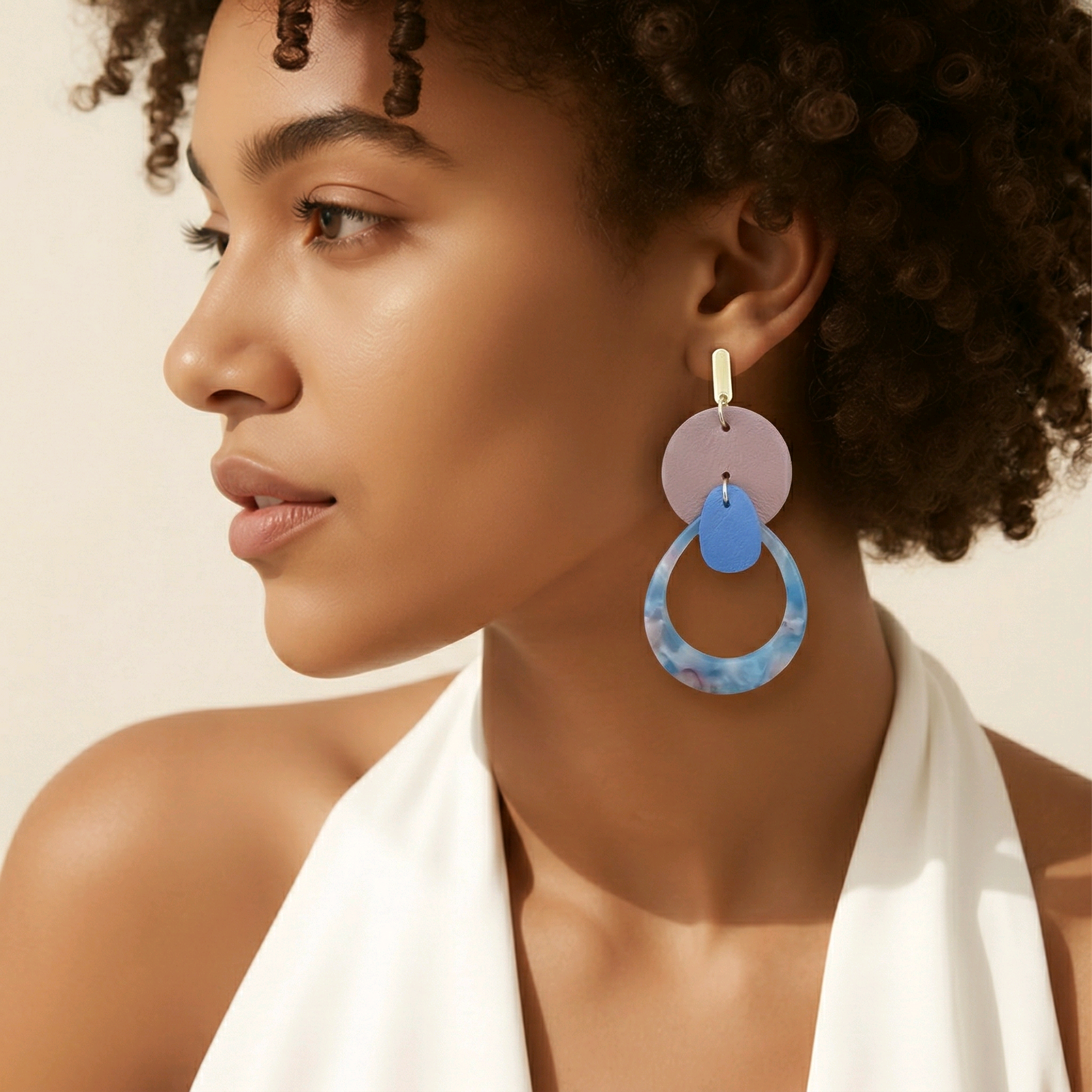 Boucles d'oreilles Stella en cuir rose bleu (2)