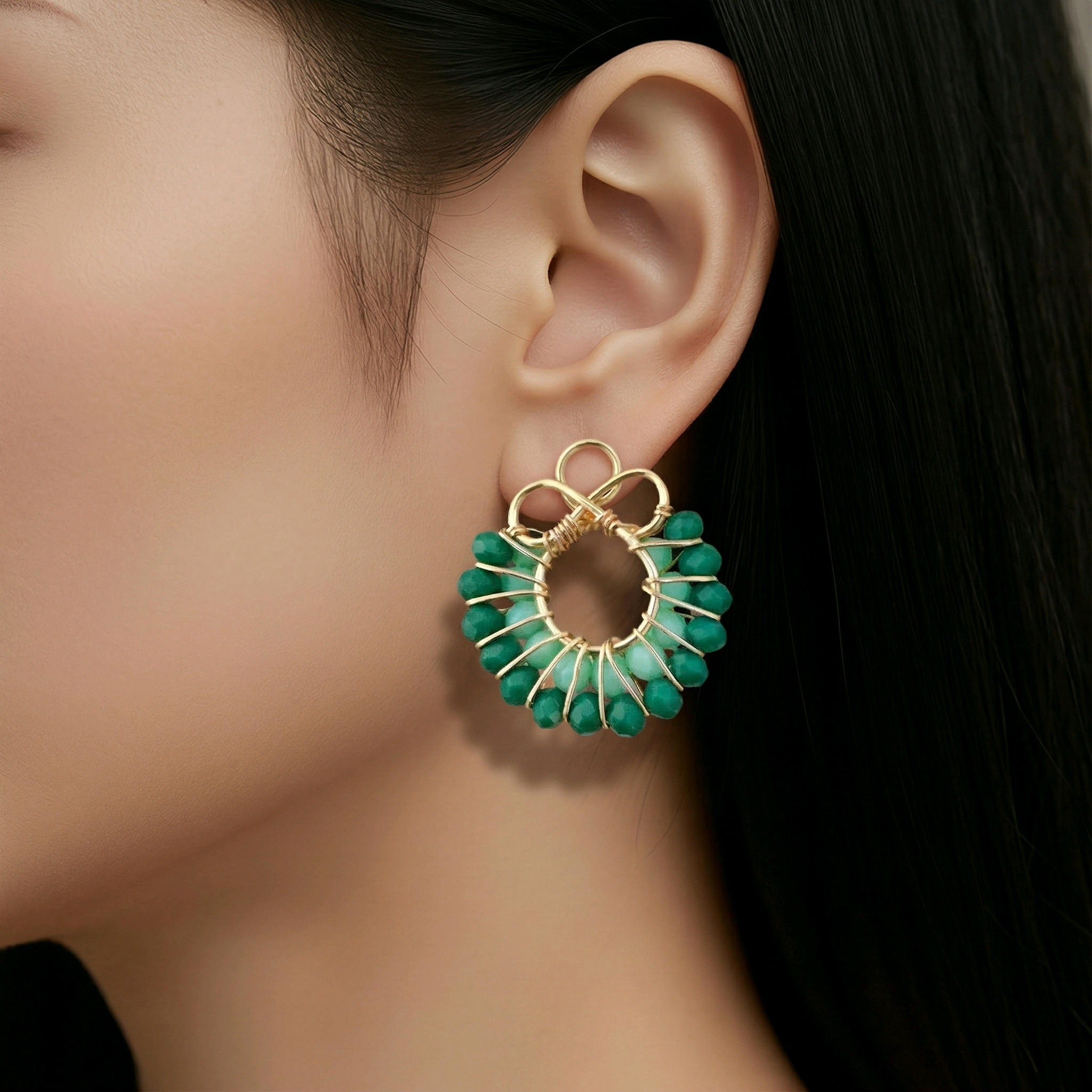 Boucles d'oreilles Sweety en perles de verre vert (1)