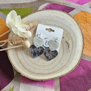 Boucles d'oreilles Valentina en cuir noir blanc (1)