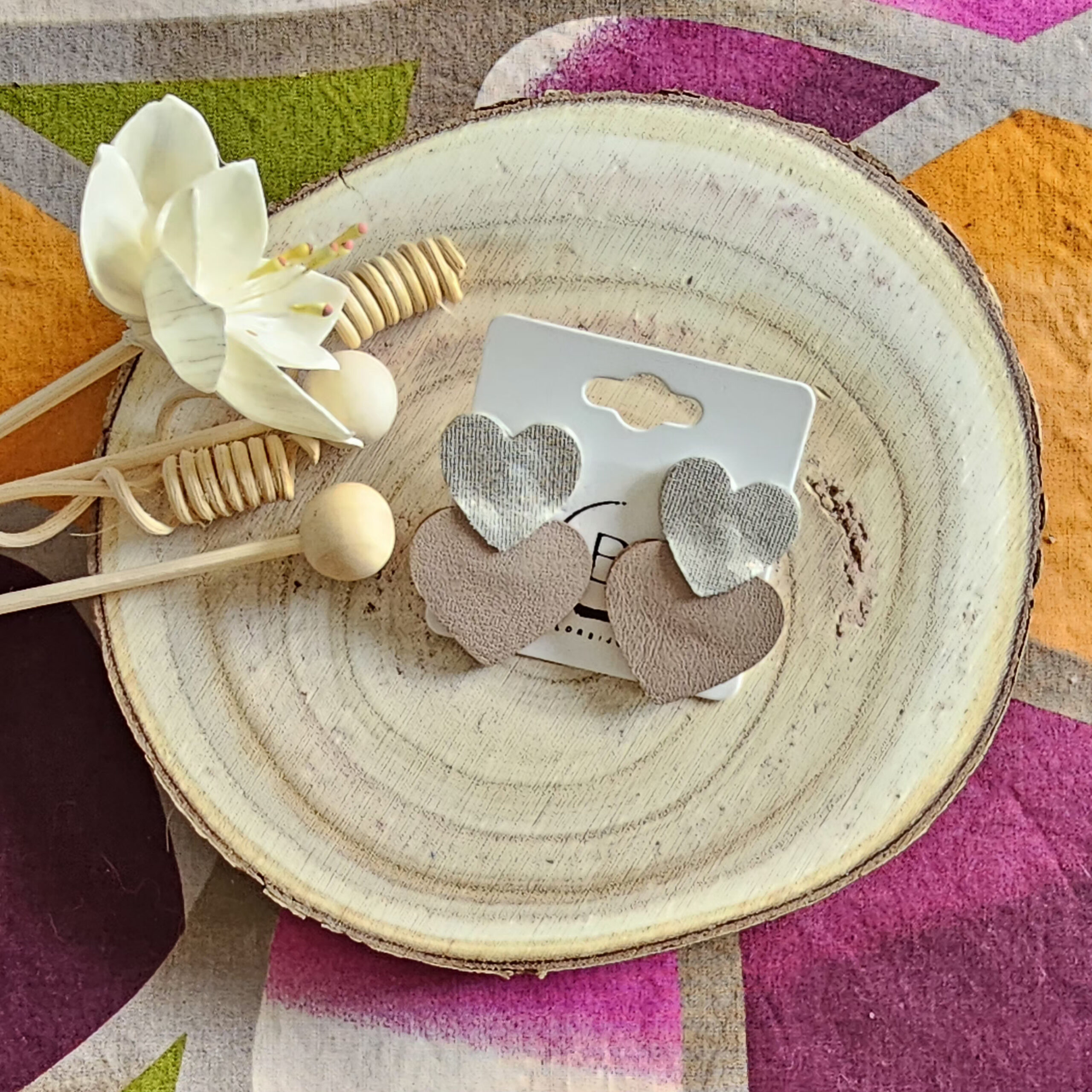 Boucles d'oreilles Venise en cuir beige (1)