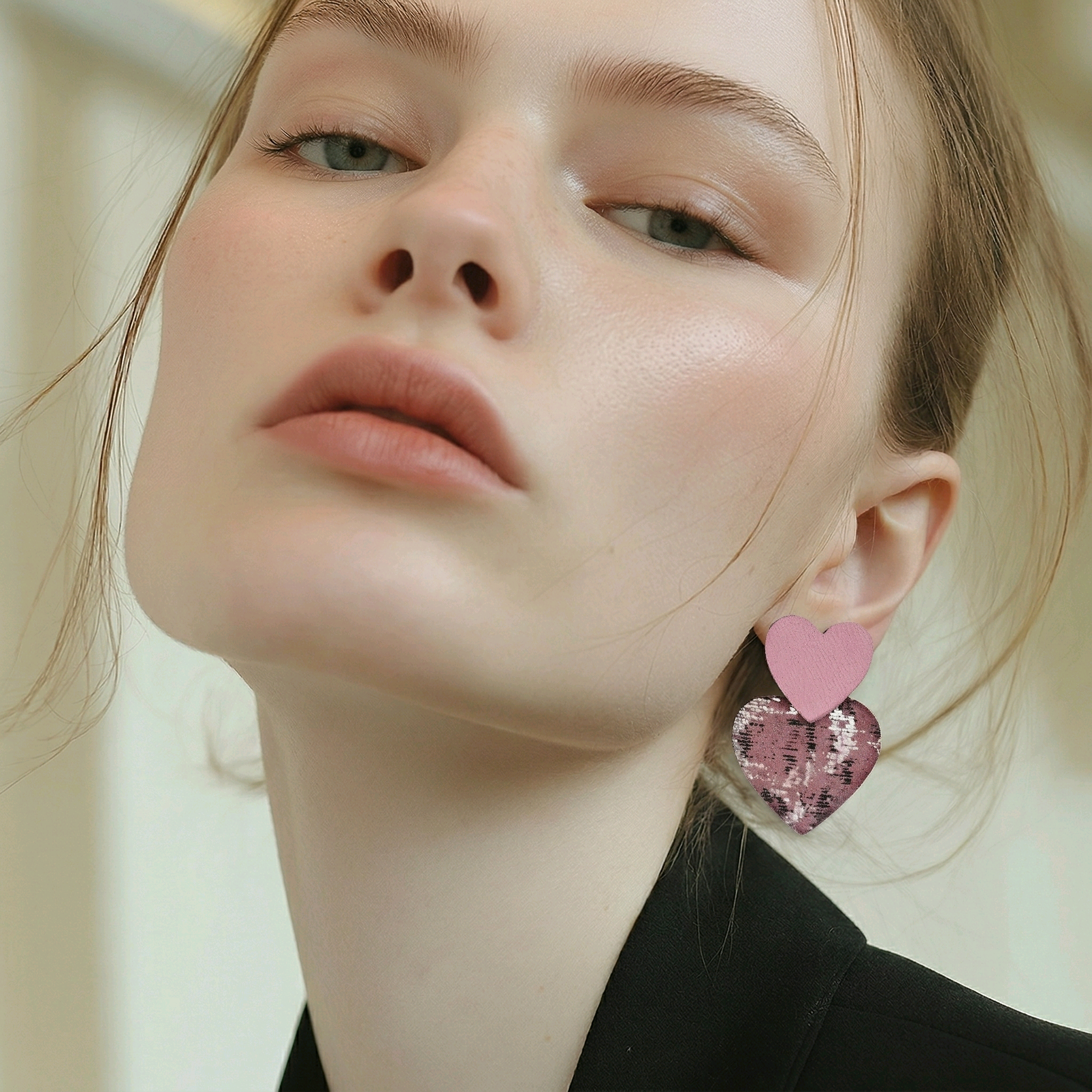 Boucles d'oreilles Venise en cuir rose (1)