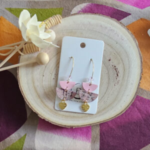 boucles d'oreilles Lola en cuir rose (1)
